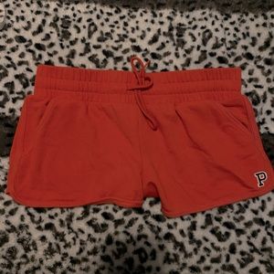 PINK shorts !